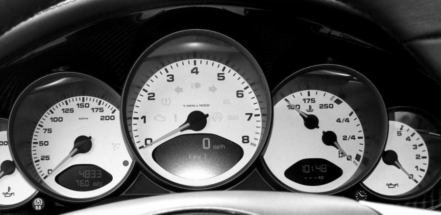  Porsche 911 Turbo RM580 by RENM 2011 года  (фото 2 из 5)